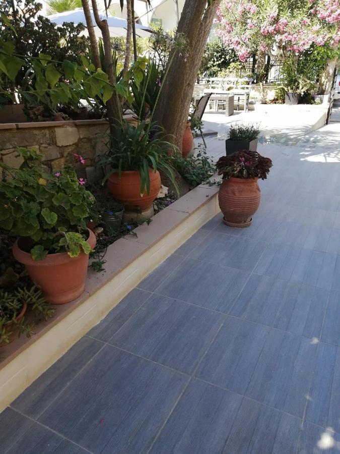 Iliana Apartments ゲオルギオポリス エクステリア 写真